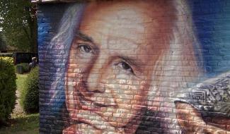 Ecaussinnes : hommage à Julos Beaucarne