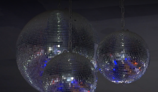 Manage : le monde de la nuit revit